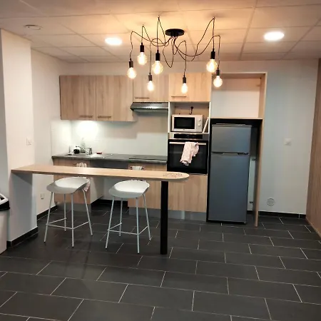 Nemea Student Arena Apartmanhotel